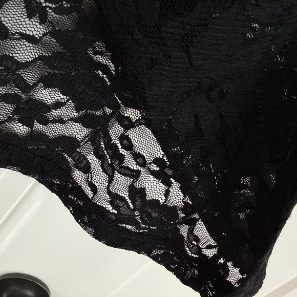 Anthropologie Crewneck Short-Sleeve Top Black Lace Tee NEW Small - Picture 9 of 15